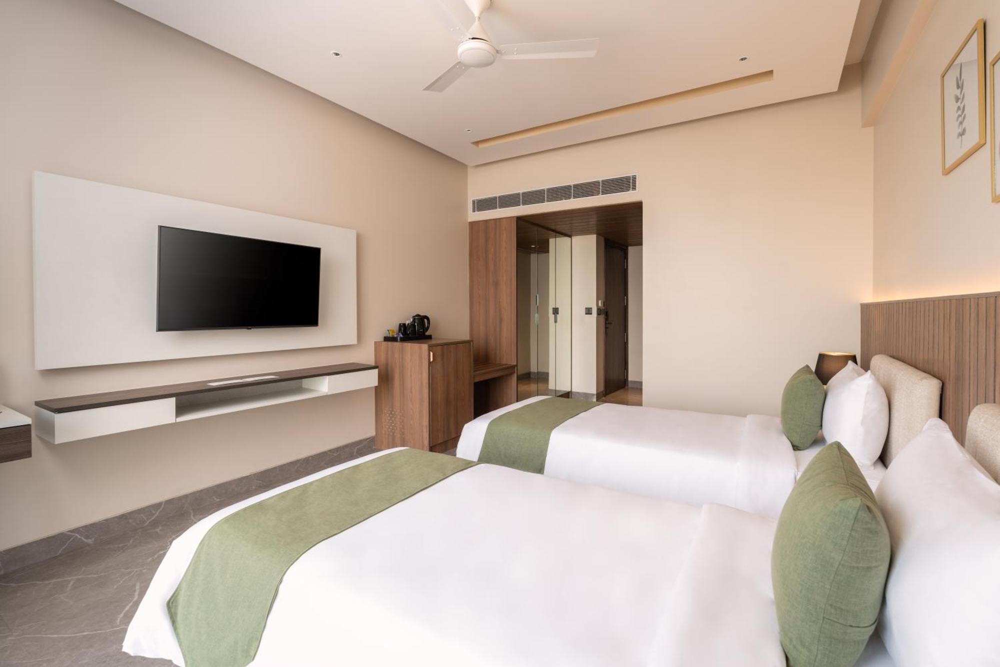Foxtrail, Sector 42 - Am Hotel Kollection Gurgaon Exterior photo