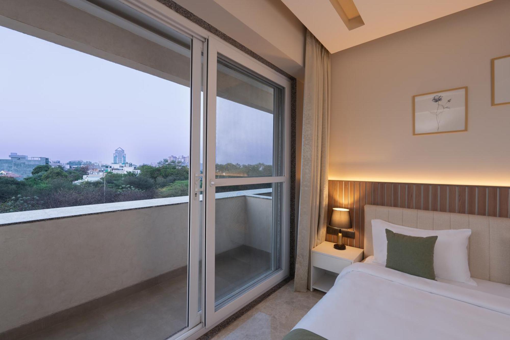 Foxtrail, Sector 42 - Am Hotel Kollection Gurgaon Exterior photo